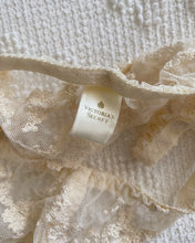 Load image into Gallery viewer, Delicate Garter Belt