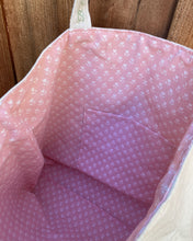 Load image into Gallery viewer, Bright Pink Heart Market Bag
