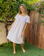 Load image into Gallery viewer, Bow Bouquet Nightgown