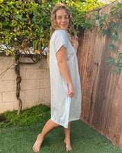 Load image into Gallery viewer, Honey Comb Nightgown