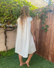 Load image into Gallery viewer, Tiny Rose Nightgown