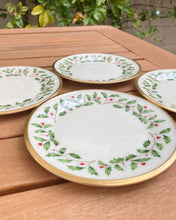 Load image into Gallery viewer, Holiday Cheer Plates
