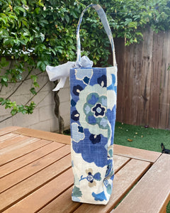 Blue Blossom Wine Tote