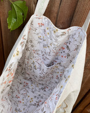 Load image into Gallery viewer, Dried Flower Market Bag
