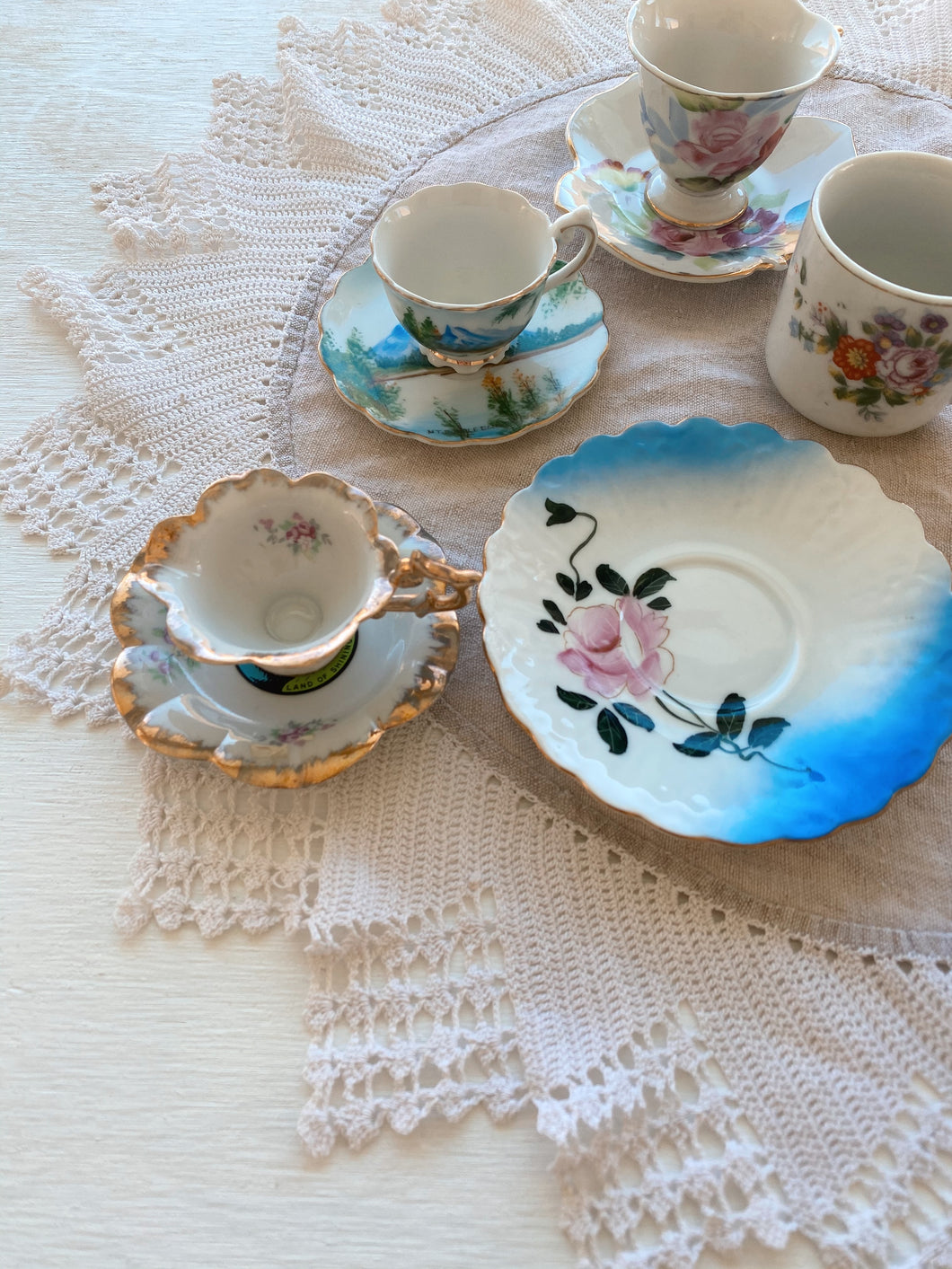 Single Rose Solo Saucer