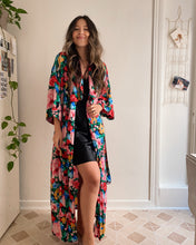 Load image into Gallery viewer, Neiman Marcus Silk Robe
