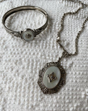 Load image into Gallery viewer, Deco Necklace
