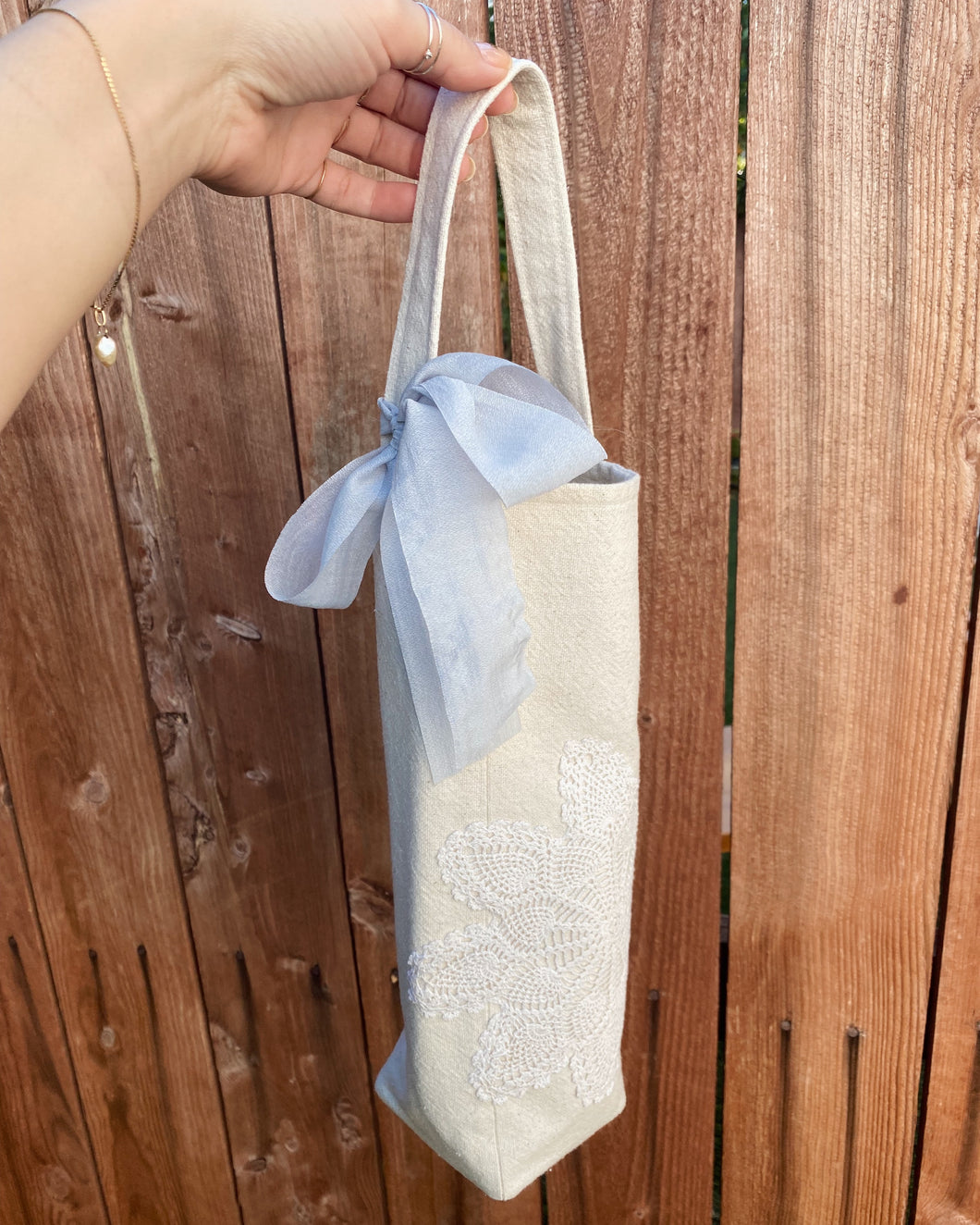 Snowflake Wine Tote