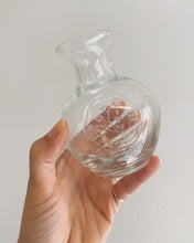 Load image into Gallery viewer, Tiny Etched Vase
