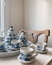 Load image into Gallery viewer, Blue Poppy Children&#39;s Tea Set
