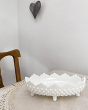 Load image into Gallery viewer, Hobnail Oval Dish
