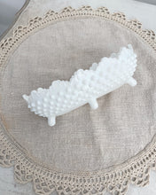 Load image into Gallery viewer, Hobnail Oval Dish
