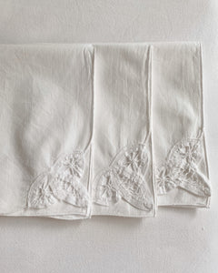 Three Petal Corner Napkin