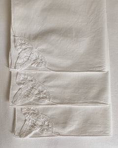 Three Petal Corner Napkin