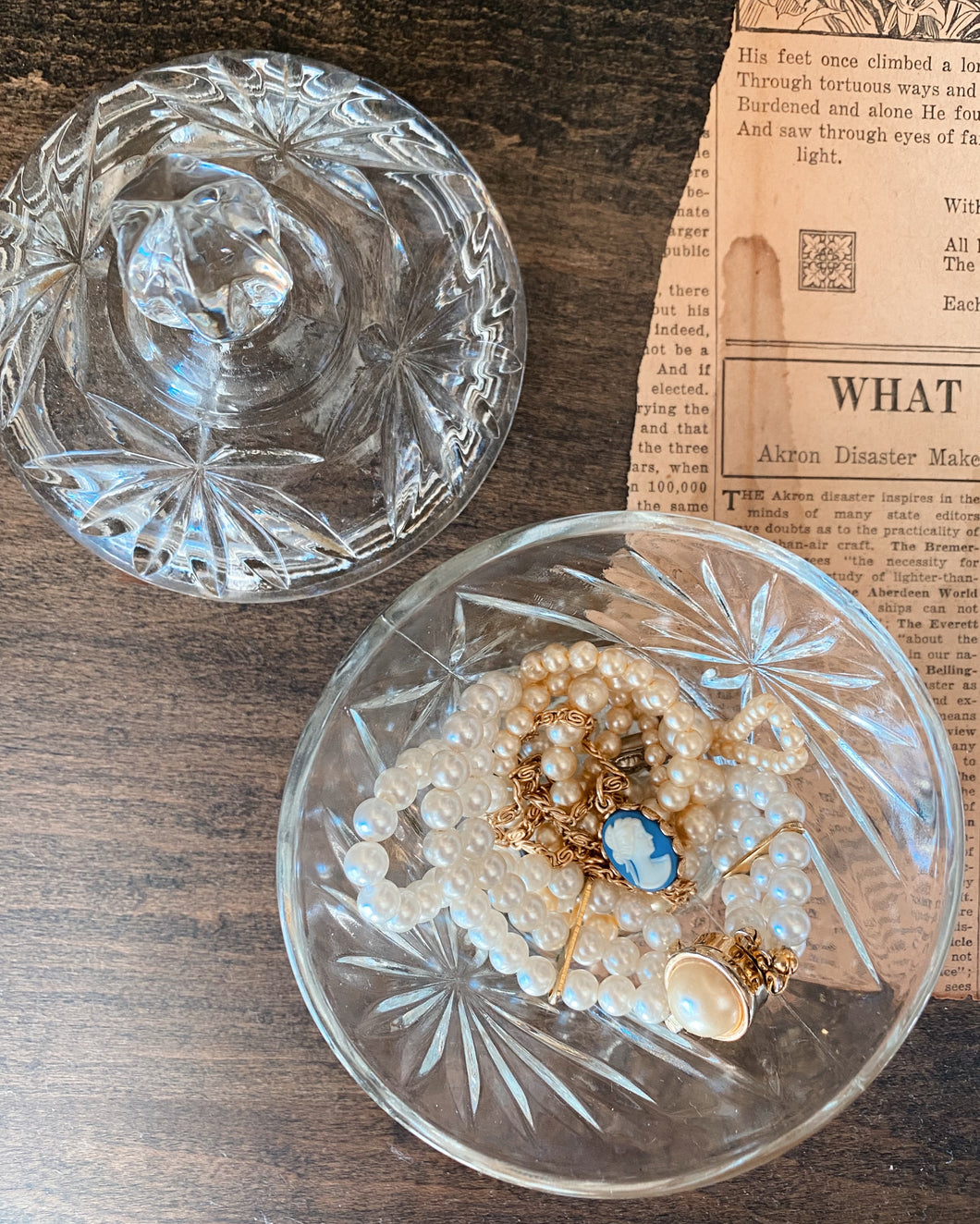 Flower Glass Jar with Lid